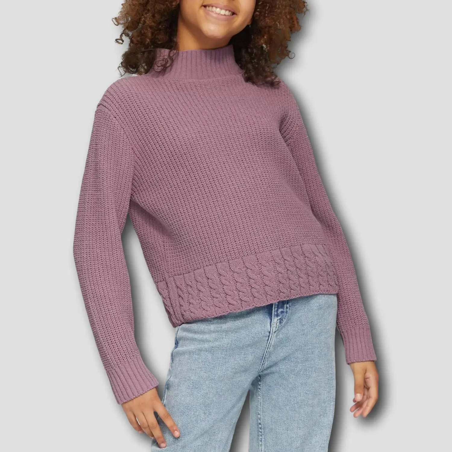 Boxy Pullover mit Stehkragen