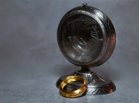 Herr der Ringe - Der Eine Ring im Schmuckdisplay, gold-| Elbenwald