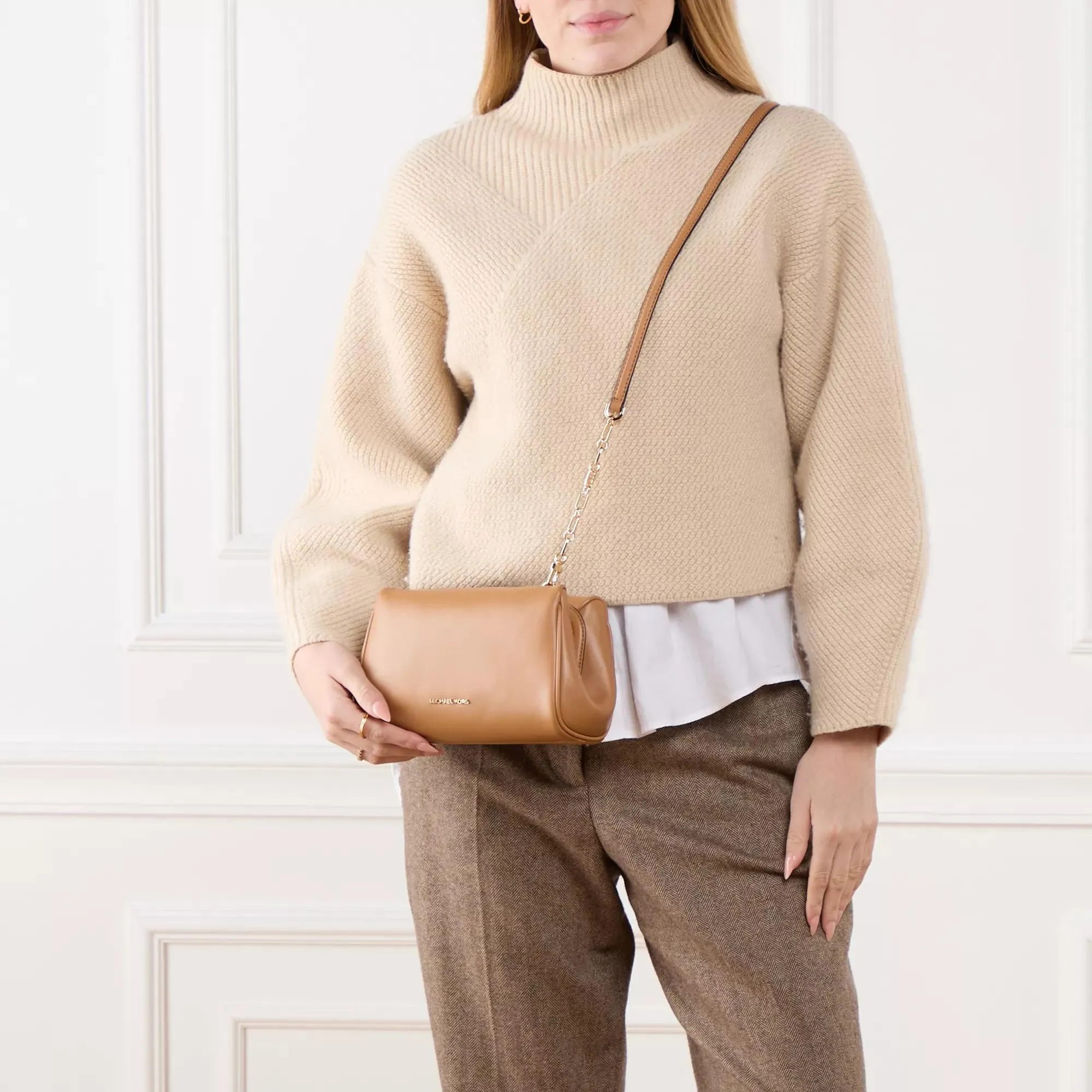   MICHAEL Michael Kors  Belle Medium Soft Crossbody Pale Peanut  Crossbody Bag 