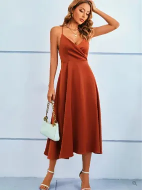 obere schnürlose, rückenfreie satin-maxikleid