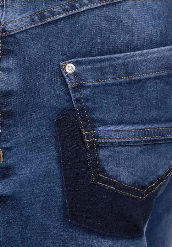 Slim Fit Jeans mit Slim Legs