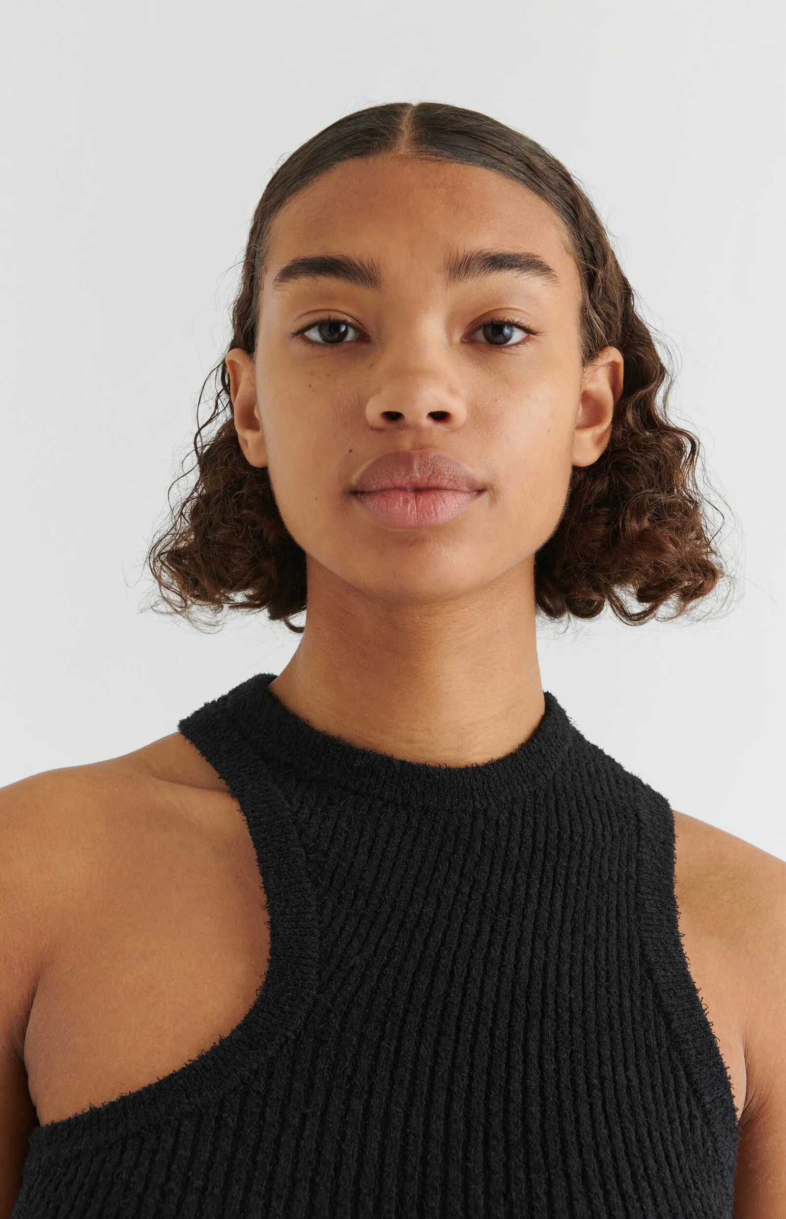Tank-Top AXEL ARIGATO Scoop Asymmetric Tank Top A2212002